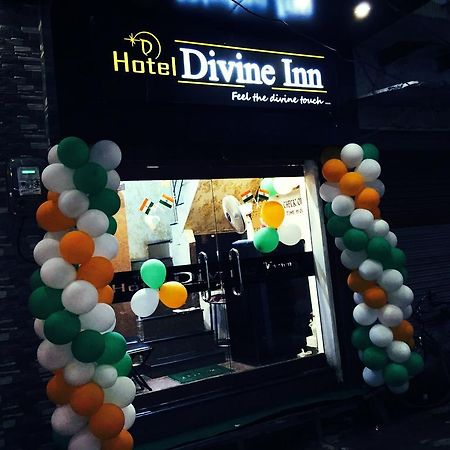 Hotel Divine Inn Varanasi Exteriör bild